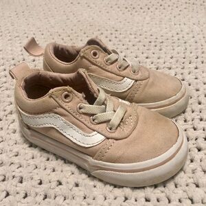Vans Baby Girl Toddler Pink Sneaker Shoes Size 5